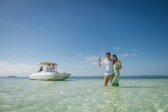 2023-10-31 Island to Island Wedding on the Sandbar-9223