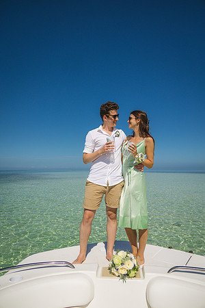 2023-10-31 Island to Island Wedding on the Sandbar-9344