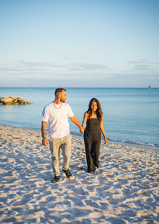 2023-10-31 Katherine and Taylor Engagement Photos  part1 --9