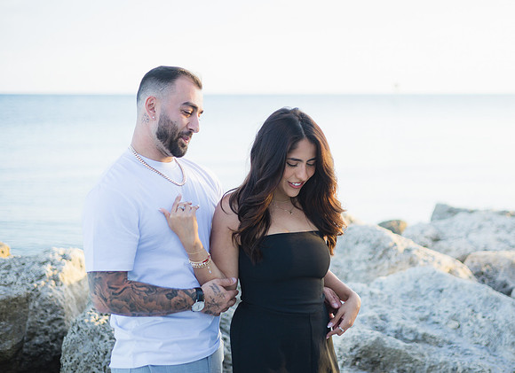 2023-10-31 Katherine and Taylor Engagement Photos  part1 -1788