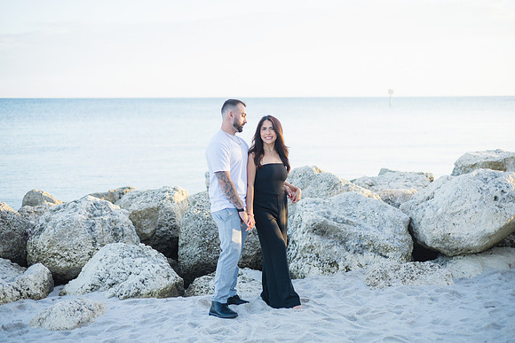 2023-10-31 Katherine and Taylor Engagement Photos  part1 -1800