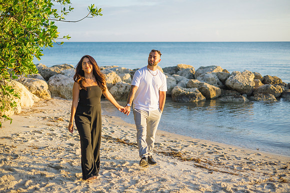 2023-10-31 Katherine and Taylor Engagement Photos  part1 -1815