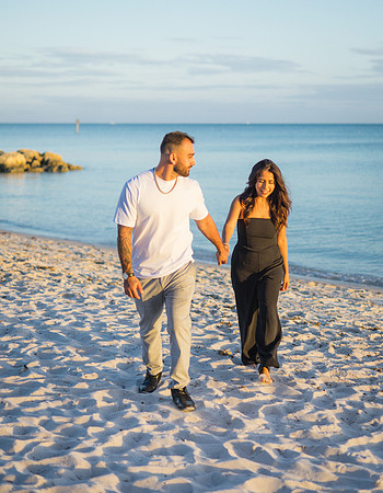 2023-10-31 Katherine and Taylor Engagement Photos  part1 -1850