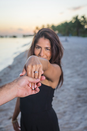 2023-10-31 Katherine and Taylor Engagement Photos  part1 -2088