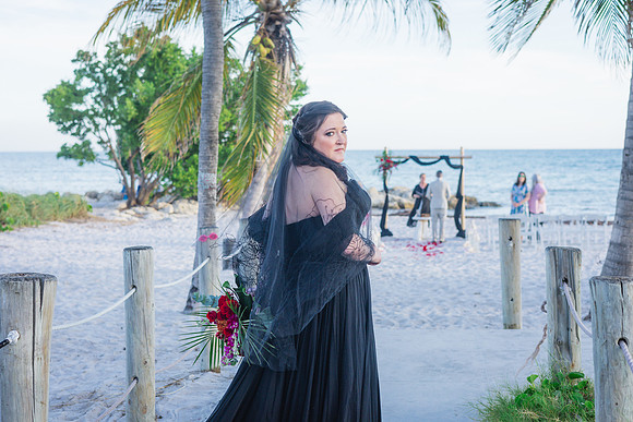 2023-10-13  Smatehrs Beach Wedding, Key West-2-29