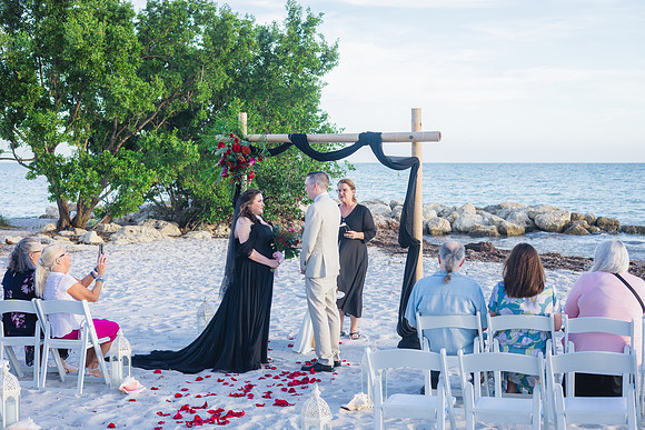 2023-10-13  Smatehrs Beach Wedding, Key West-2-44