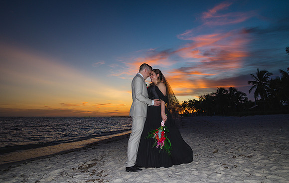2023-10-13  Smatehrs Beach Wedding, Key West-2-94