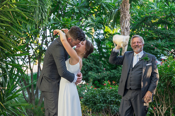 2023-11-11  Laura and Sergey Key West Tuman Butterfly Garden-2756