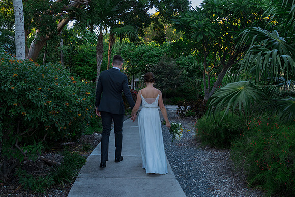 2023-11-11  Laura and Sergey Key West Tuman Butterfly Garden-2916
