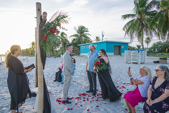 2023-10-13  Smathers Beach Wedding, Key West Part 2-2317
