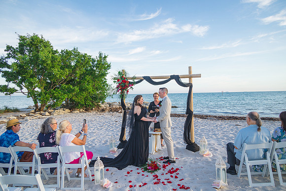 2023-10-13  Smathers Beach Wedding, Key West Part 2-2325