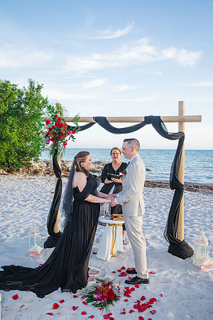 2023-10-13  Smathers Beach Wedding, Key West Part 2-2335
