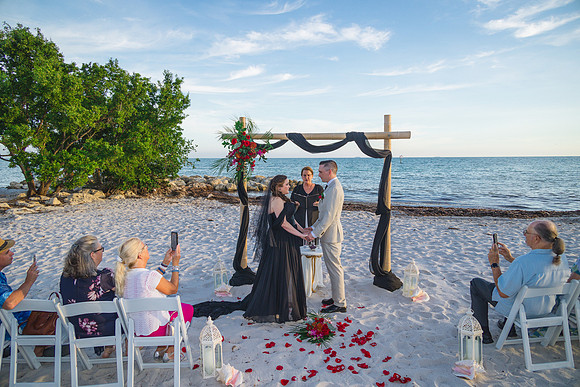 2023-10-13  Smathers Beach Wedding, Key West Part 2-2394