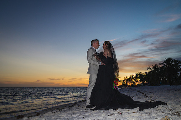 2023-10-13  Smathers Beach Wedding, Key West Part 2-2637