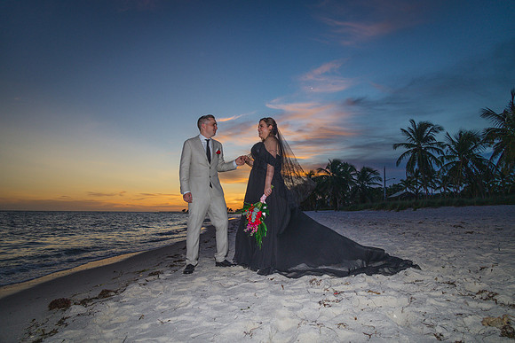 2023-10-13  Smathers Beach Wedding, Key West Part 2-2649