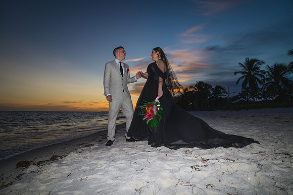 2023-10-13  Smathers Beach Wedding, Key West Part 2-2656