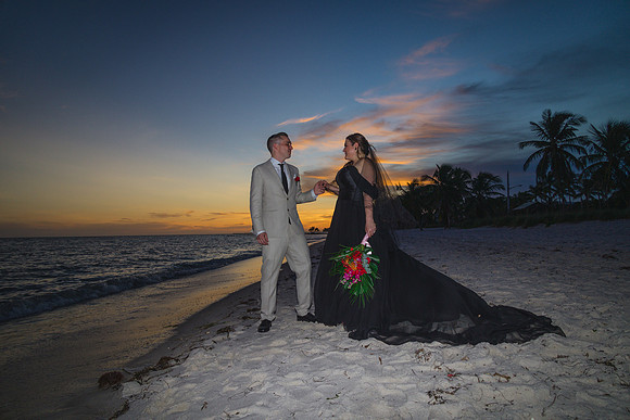 2023-10-13  Smathers Beach Wedding, Key West Part 2-2661