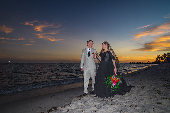 2023-10-13  Smathers Beach Wedding, Key West Part 2-2689
