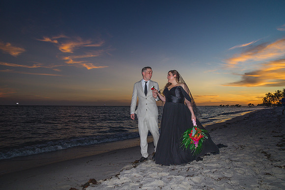 2023-10-13  Smathers Beach Wedding, Key West Part 2-2690