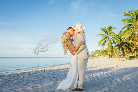 2023-10-07  Smathers Beach Wedding, Key West Sunrise Wedding-2870