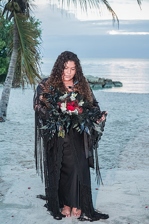 2023-10-31 Jacqueline and Michael Wedding at Smathers Beach Key West--11