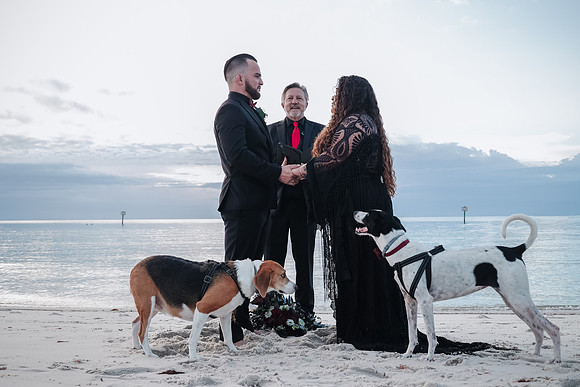 2023-10-31 Jacqueline and Michael Wedding at Smathers Beach Key West--14