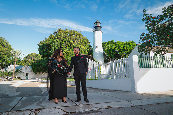 2023-10-31 Jacqueline and Michael Wedding at Smathers Beach Key West--21