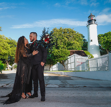 2023-10-31 Jacqueline and Michael Wedding at Smathers Beach Key West--23
