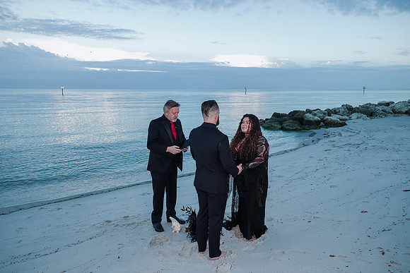 2023-10-31 Jacqueline and Michael Wedding at Smathers Beach Key West-8276