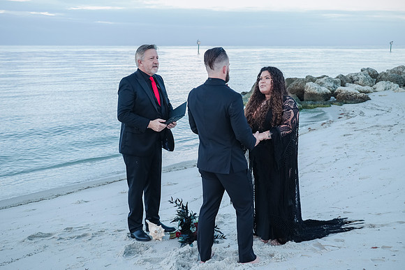 2023-10-31 Jacqueline and Michael Wedding at Smathers Beach Key West-8325