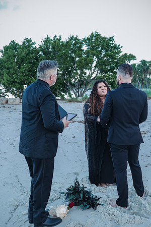 2023-10-31 Jacqueline and Michael Wedding at Smathers Beach Key West-8327