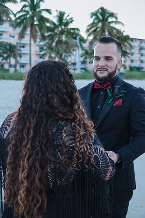 2023-10-31 Jacqueline and Michael Wedding at Smathers Beach Key West-8342