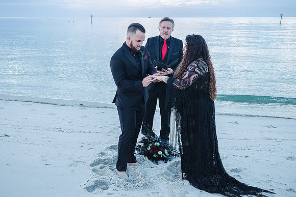 2023-10-31 Jacqueline and Michael Wedding at Smathers Beach Key West-8349