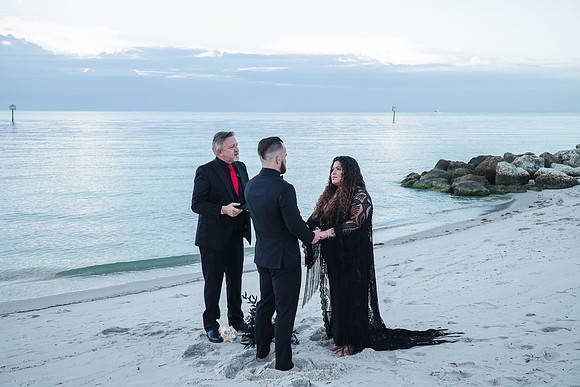 2023-10-31 Jacqueline and Michael Wedding at Smathers Beach Key West-8382