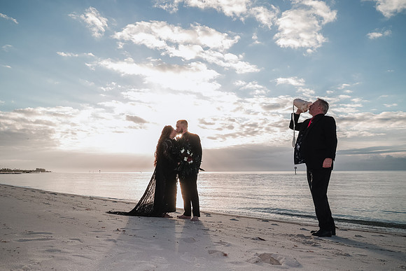 2023-10-31 Jacqueline and Michael Wedding at Smathers Beach Key West-8499