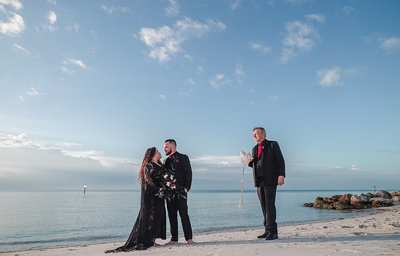 2023-10-31 Jacqueline and Michael Wedding at Smathers Beach Key West-8508