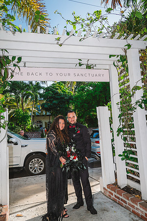 2023-10-31 Jacqueline and Michael Wedding at Smathers Beach Key West-8695