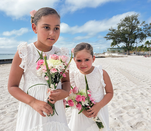 2023-11-28 Adriana and Francesco  Higgs  Beach Wedding Vow Renewal_-35