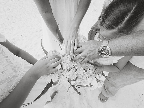 2023-11-28 Adriana and Francesco  Higgs  Beach Wedding Vow Renewal_-31