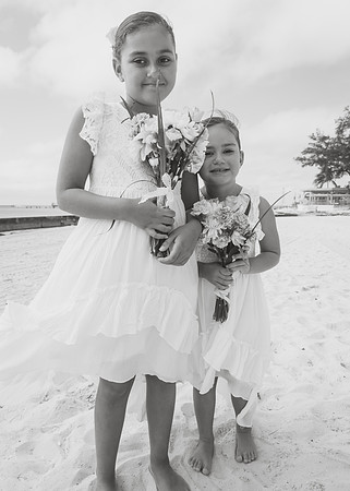 2023-11-28 Adriana and Francesco  Higgs  Beach Wedding Vow Renewal_-32