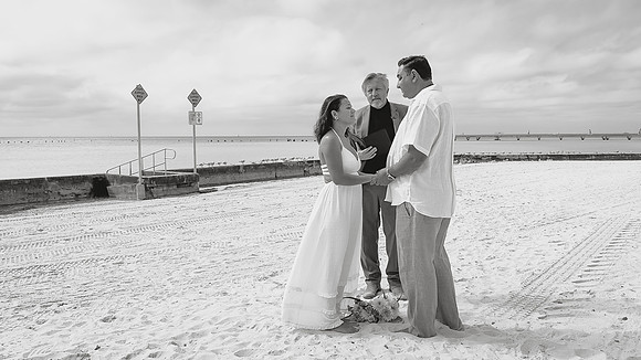 2023-11-28 Adriana and Francesco  Higgs  Beach Wedding Vow Renewal_-37