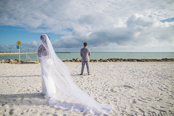 2023-11-25 Tatiana and Alan Higgs  Beach Wedding_-8