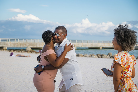 2023-11-25 Tatiana and Alan Higgs  Beach Wedding_-29