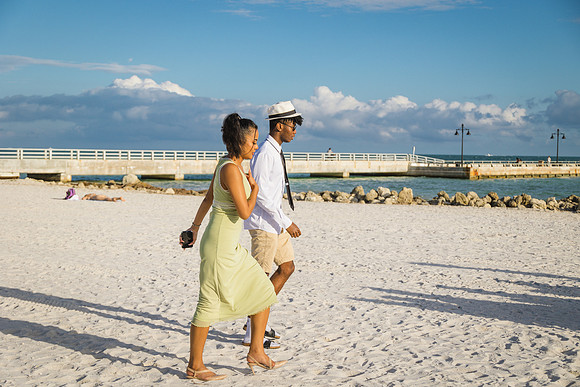 2023-11-25 Tatiana and Alan Higgs  Beach Wedding_-38