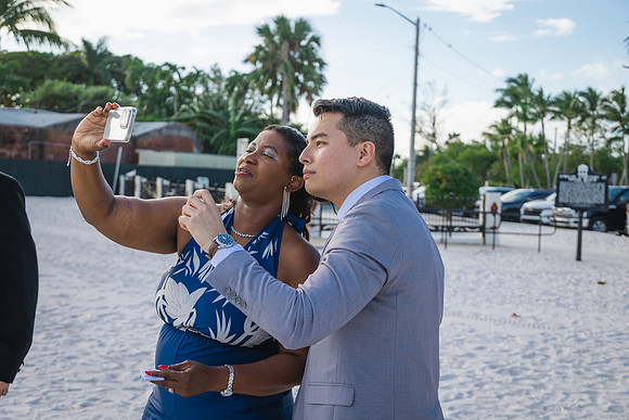 2023-11-25 Tatiana and Alan Higgs  Beach Wedding_-34