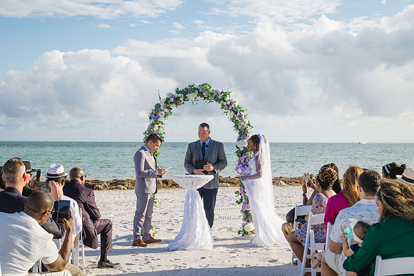 2023-11-25 Tatiana and Alan Higgs  Beach Wedding_-56