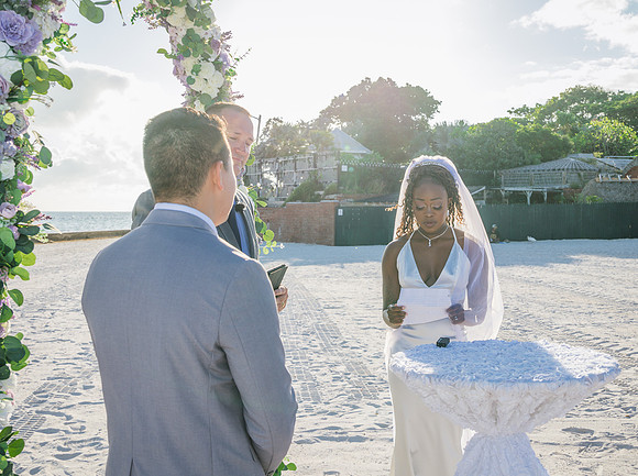 2023-11-25 Tatiana and Alan Higgs  Beach Wedding_-63