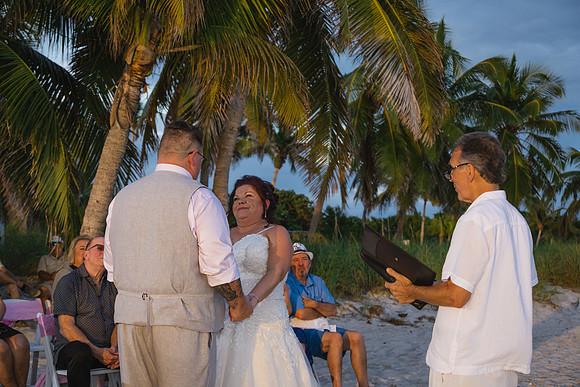 2023-11-24 Sherry and Rod Sunset Wedding At Smathers Beach_-33