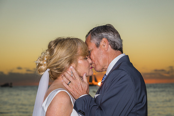 2023-12-31 Richard  and Charolette Sunset Wedding_-174