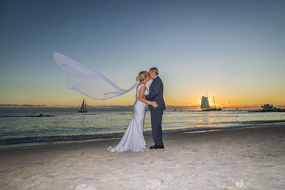 2023-12-31 Richard  and Charolette Sunset Wedding_-134